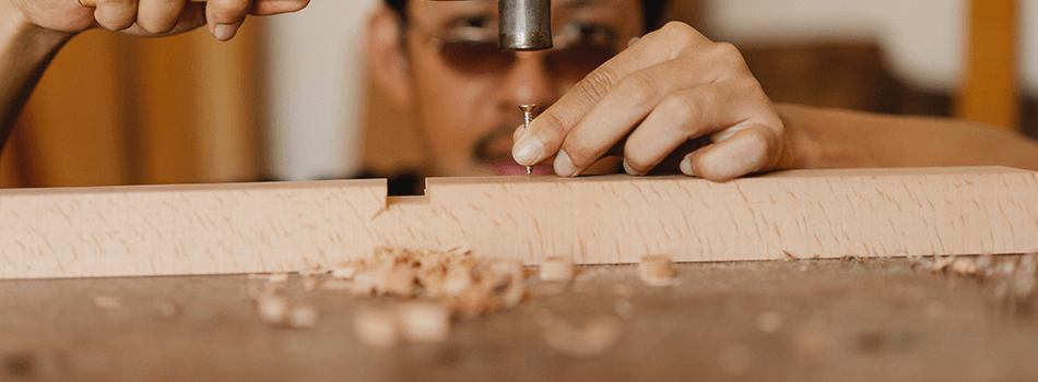 How to use a laser level for kitchen cabinets