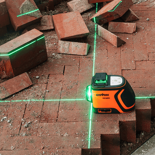 Dovoh 3x360° 12 Lines Green Laser Level Shows Ultra-Bright in the Outdoor.